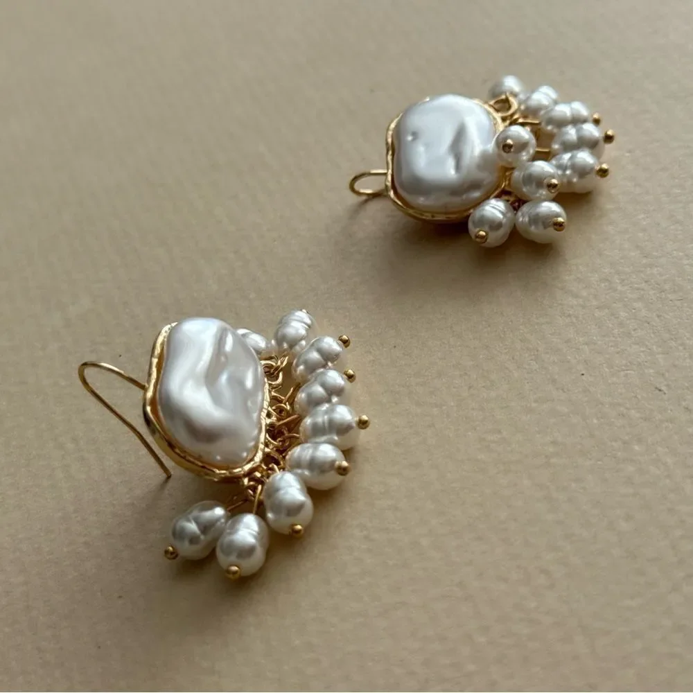 Pearl Drop Earrings S1282